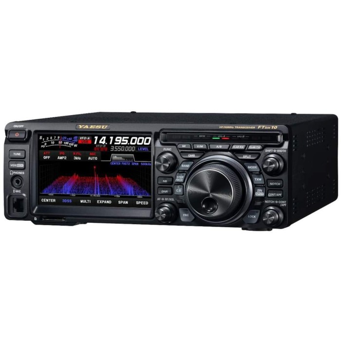 Yaesu  FT-DX10 ricetrasmettitore SDR  HF / 50 / 70Mhz  CON AT Tuner  NEW CASHBACK 2024
