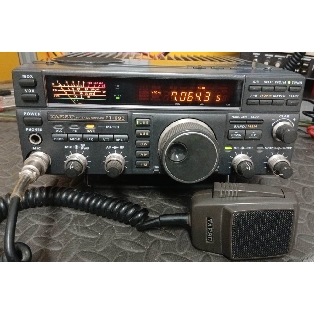 YAESU FT-890 HF 0-30mhz ALL MODE CON ACCORDATORE AUTOMATICO - RARISSIMO - PERFETTO STATO